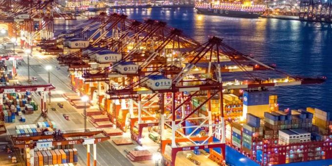 Peking - Chinas Wirtschaft wächst um 8,1 Prozent