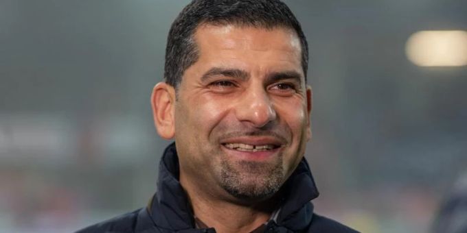 Grammozis glaubt, dass Schalke ohne Geisterspiele nicht abgestiegen wäre. Foto: Stefan Puchner/dpa/Archivbild Grammozis glaubt, dass Schalke ohne Geisterspiele nicht abgestiegen wäre. Foto: Stefan Puchner/dpa/Archivbild