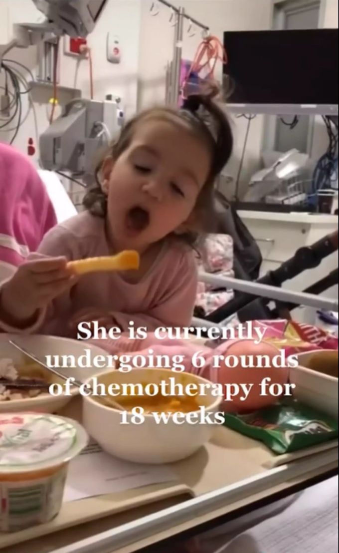 Für die Therapie muss Nicole immer wieder ins Spital. Nicole