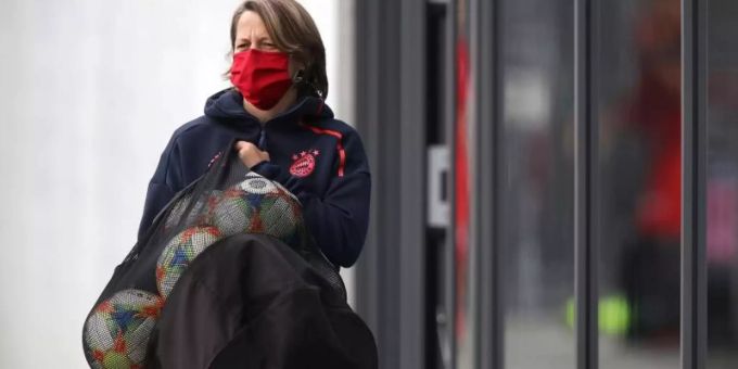 Laut der Sportlichen Leiterin Bianca Rech absolviert die Mannschaft die Vorbereitung am Campus. Foto: Adam Pretty/Getty Images Europe/Pool/dpa Laut der Sportlichen Leiterin Bianca Rech absolviert die Mannschaft die Vorbereitung am Campus. Foto: Adam Pretty/Getty Images Europe/Pool/dpa