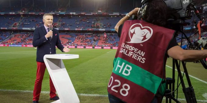 SCB ist dagegen, FCB schweigt - No-Billag-Schlacht erreicht den Sport
