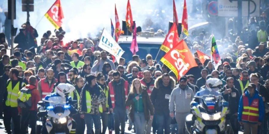 Frankreich bezeichnet die Einmischung Italiens in die Angelegenheit mit den Gelbwesten als Inakzeptabel.