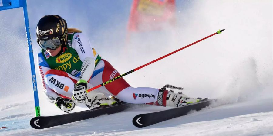 Unglücklicher Saisonstart für Lara Gut: Out im ersten Lauf in Sölden.