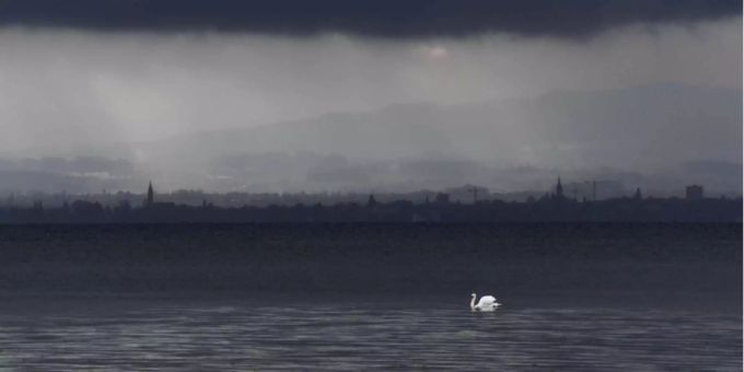 Ein Sturm über dem Bodensee. (Symbolbild) bodensee