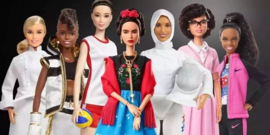 Unter den Barbie-Puppen befinden sich Persönlichkeiten wie Frida Kahlo (Mitte) oder Katherine Johnson (Zweite von rechts).