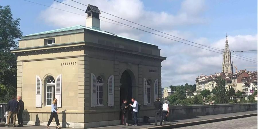 Im alten Zollhaus kann man die nächsten drei Monate übernachten.