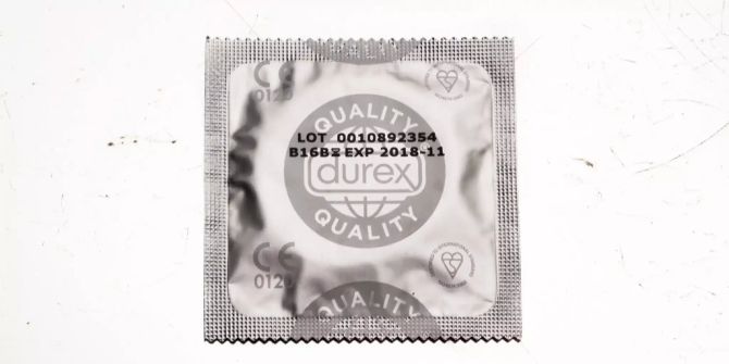 Ein Kondom der Marke Durex.