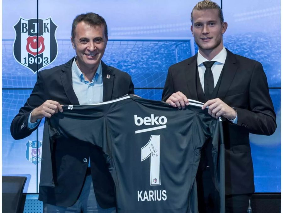 Bei der Präsentation von Karius hatte Besiktas-Präsident Fikret Orman (links) noch gut Lachen.