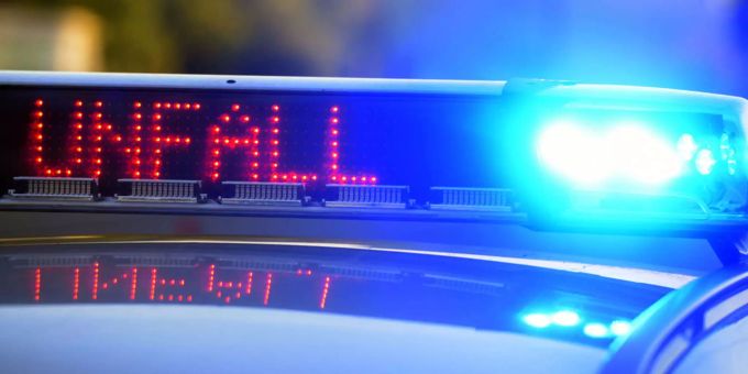 Realp - Person verletzt sich bei Kollision zwischen Velo und Motorrad