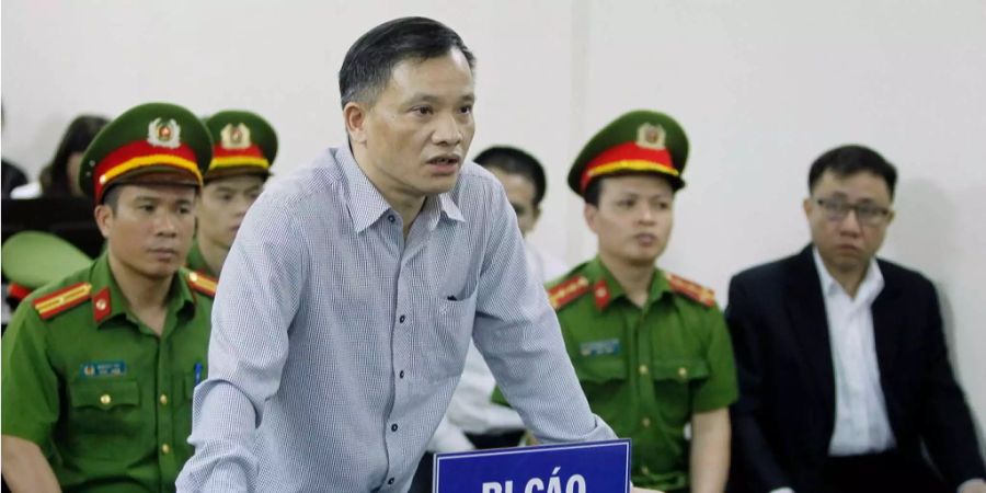 Der Regierungskritiker Nguyen Van Dai bei seiner Verurteilung im vietnamesischen Hanoi.