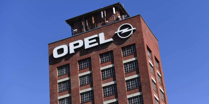 PSA - Gespräche über Opel-Entwicklungszentrum laufen