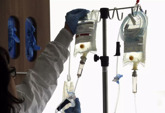 Die Chemotherapie soll bald mit einer individualisierten Immuntherapie erweitert werden. coronavirus krebs