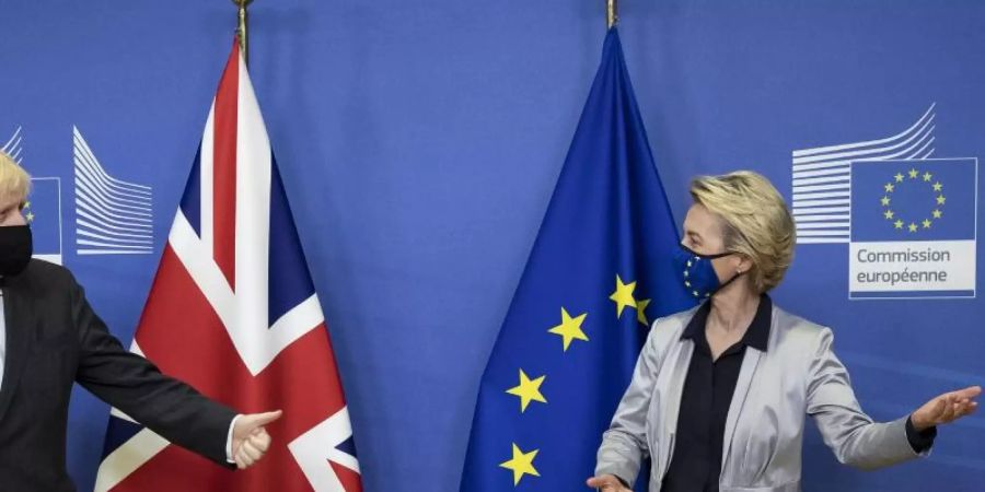 Im Impfstoffstreit mit Grossbritannien hat die EU versucht, die Wogen wieder zu glätten. Foto: Aaron Chown/PA Wire/dpa