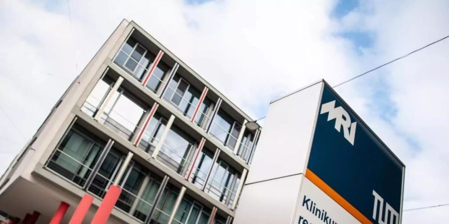 Im «Klinikum rechts der Isar - TU München» gibt es in mehreren Fällen Mordverdacht gegen einen Krankenpfleger. Foto: Matthias Balk/dpa