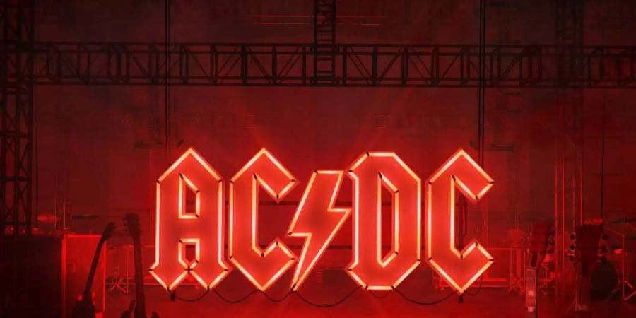 Das Cover des Albums «Power Up» der Band AC/DC. Foto: --/Sony Music/ Columbia/dpa