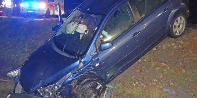 Beim Verkehrsunfall wurden sechs Personen verletzt.