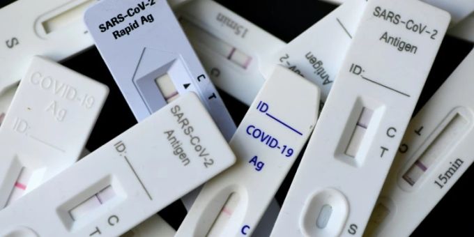 Die Zahl der Coronainfektionen in Deutschland ist wieder gestiegen. Corona Inzidenz