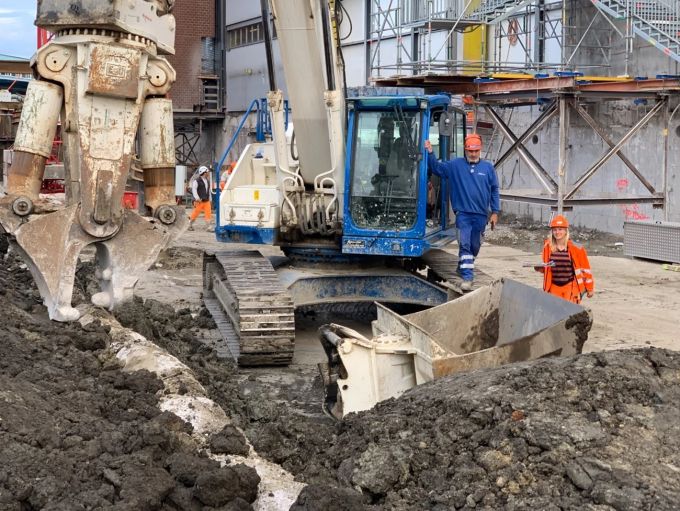 Aushubmaterial muss am besten auf der Baustelle wiederverwertet werden. Wenn das aufgrund Verschmutzungen nicht möglich ist, soll es nicht einfach auf Deponien abgelagert, sondern behandelt werden. Grüne Solothurn