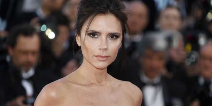 Victoria Beckham hat sich mit ihrer Schwiegertochter Nicola Peltz in die Haare gekriegt. Victoria Beckham nicola peltz