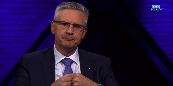 Andreas Glarner entschuldigt sich in der Sendung «Sonntalk». Andreas Glarner