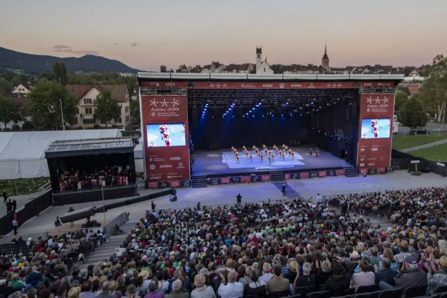 Das Eidgenössische Turnfest ist der grösste Breitensportanlass der Schweiz mit fast 70'000 Turnerinnen und Turner.