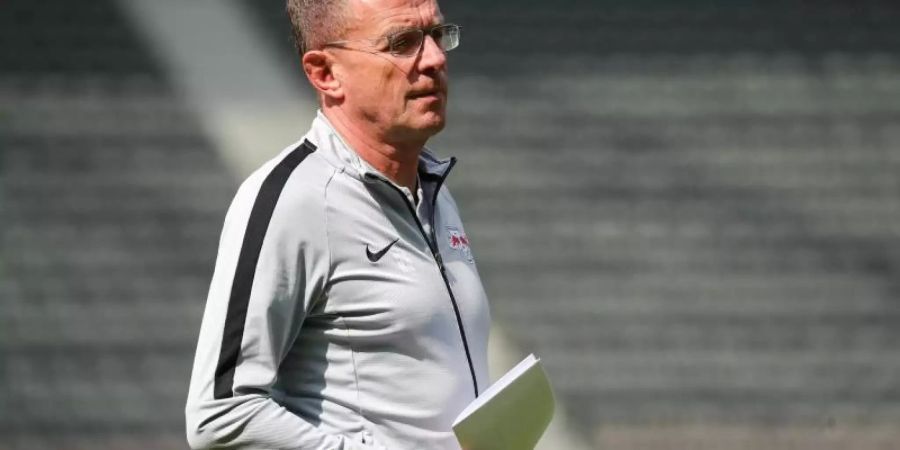 Wird mit dem FC Chelsea in Verbindung gebracht: Trainer Ralf Rangnick. Foto: Christian Charisius