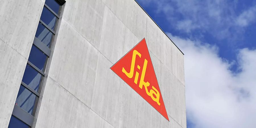 Der Bauchemiekonzern Sika setzt seine Rekordjagd fort, verfehlte aber im ersten Halbjahr beim Gewinn die Marktprognosen.