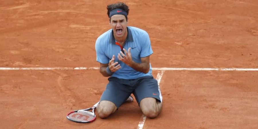 Erster und bisher einziger French-Open-Sieg gegen Robin Söderling 2009 – Dieses Outfit kann bald ersteigert werden.