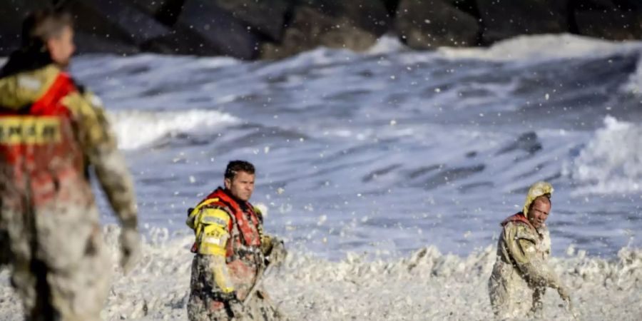 Rettungskräften am Strand von Scheveningen