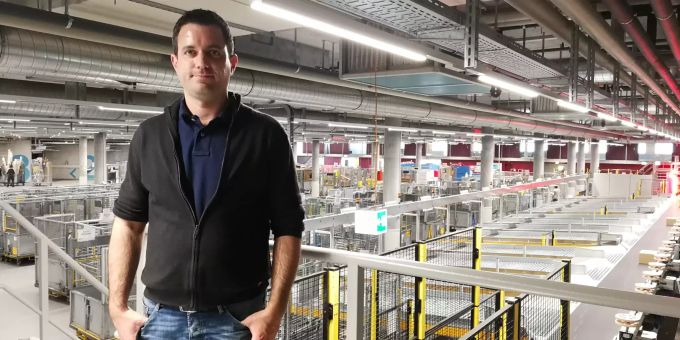 Rekordstart - Auf Besuch im neuen Paketzentrum in Ostermundigen