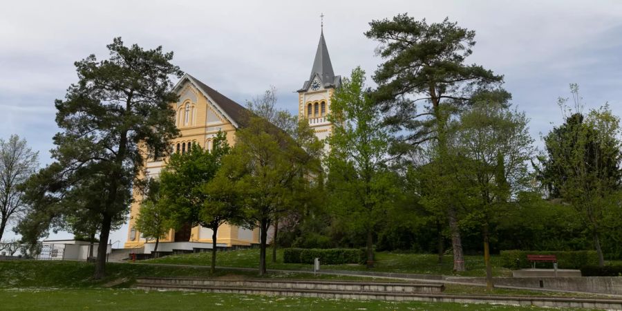 Die kath. Pfarrei St. Laurentius in Reichenburg.