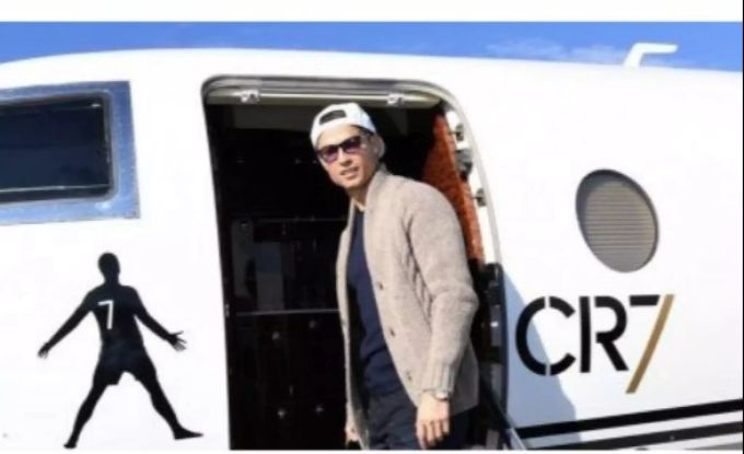 Cristiano Ronaldo und sein 30-Millionen-Privatjet. Cristiano