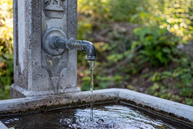 Ein Brunnen in Susten, Dürrenäsch.