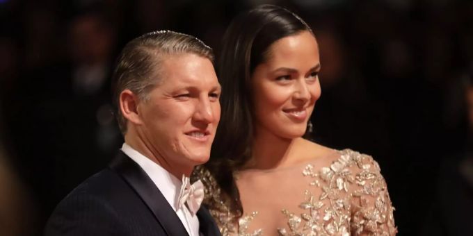 Ana Ivanovic ist seit Juli 2016 mit dem ehemaligen deutschen Fussballspieler Bastian Schweinsteiger verheiratet. Ana Ivanovic Meghan Markle