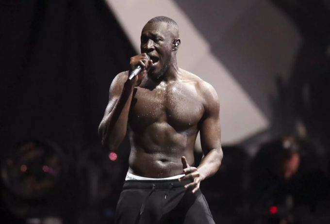 Rapper Stormzy an den Brit Awards 2018 in London. stormzy