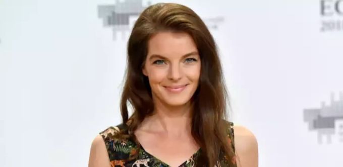«The Voice of Germany»: Yvonne Catterfeld. Yvonne Catterfeld