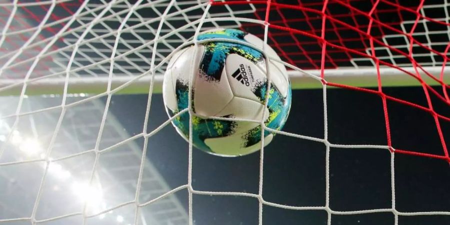 Ab dem 16. Mai wird die Saison der Fussball-Bundesliga fortgesetzt. Foto: Jan Woitas/dpa-Zentralbild/dpa