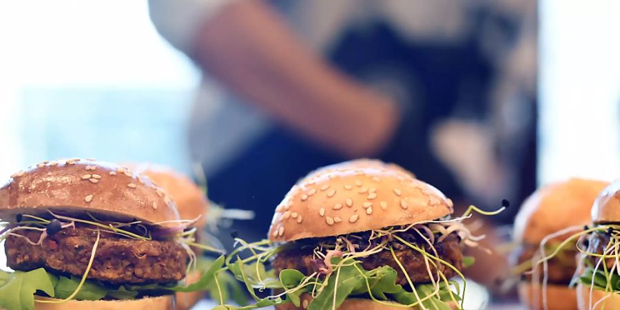 Nestlé unterliegt im Streit um Burger-Namen vor Gericht (Symbolbild).