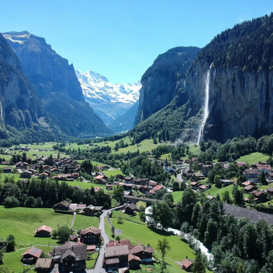 Lauterbrunnen und die Bergwelt