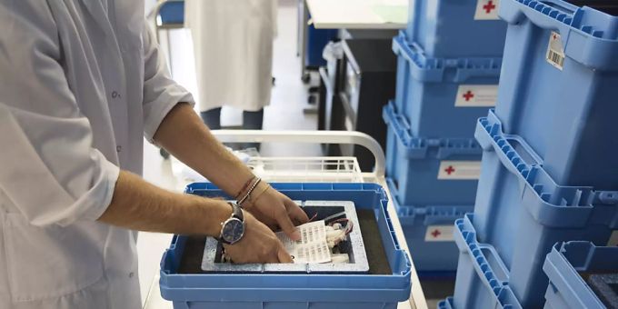 2024 wurden in der Schweiz 1,3 Prozent weniger Blutspenden entnommen als noch im Vorjahr. (Archivbild) Blutspenden
