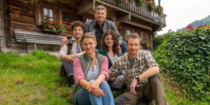 Berlin - «Bergdoktor» vor den «Toten von Marnow» und Heidi Klum