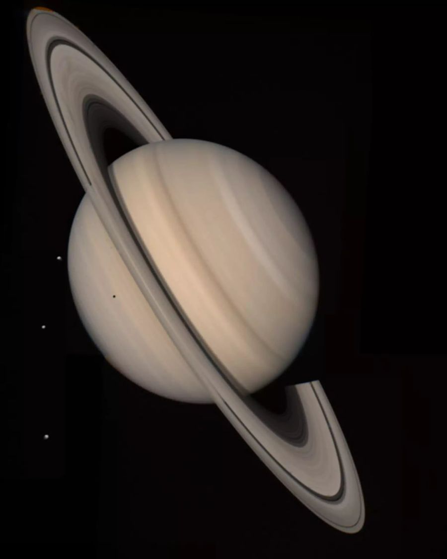 Voyager 1 Saturn