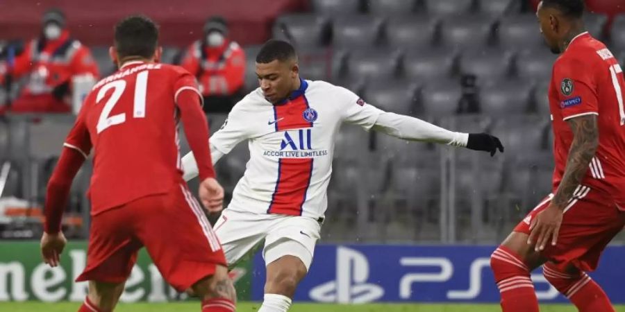 Im Hinspiel gegen Bayern kaum zu stoppen: PSG-Star Kylian Mbappé (2.vr). Foto: Sven Hoppe/dpa