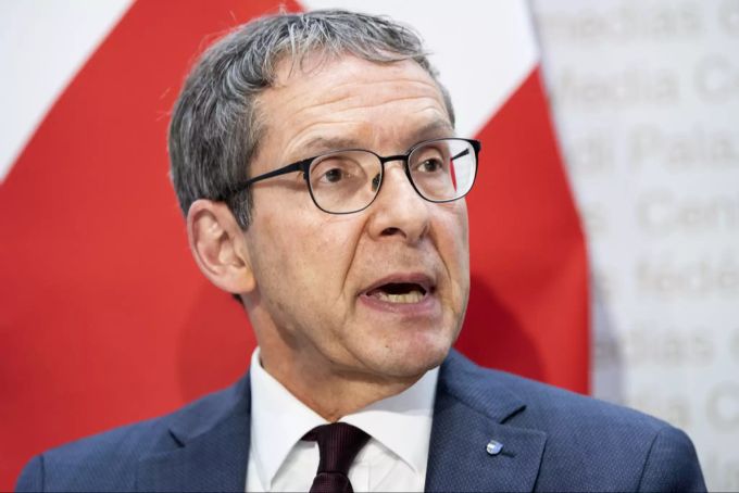 Urs Hofmann, Präsident KKJPD, spricht an einer Medienkonferenz zum Anti-Terror-Gesetz im Mai 2019. Anti-Terror-Gesetz