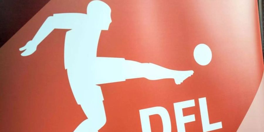 Die DFL hat die Spiele von RB Leipzig und Borussia Dortmund neu angesetzt. Foto: Frank Rumpenhorst/dpa