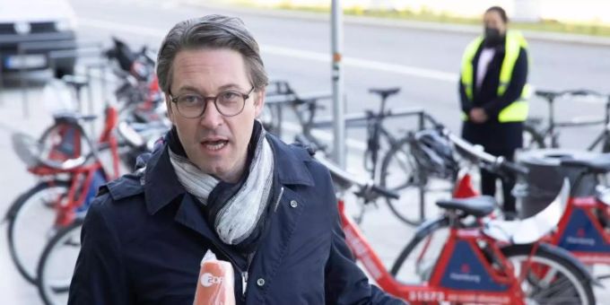 «Natürlich haben wir Nachholbedarf»: Andreas Scheuer. Foto: Ulrich Perrey/dpa «Natürlich haben wir Nachholbedarf»: Andreas Scheuer. Foto: Ulrich Perrey/dpa