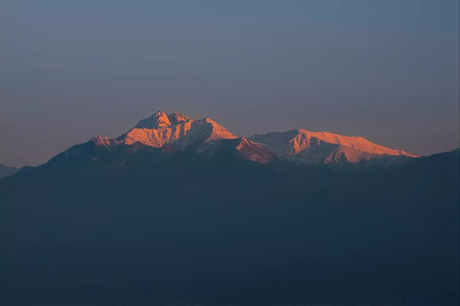 Beleuchtete Bergspitzen