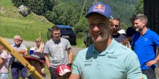 In Hergwiswil NW - Odermatt bekommt am Heim-Skilift goldenen Bügel