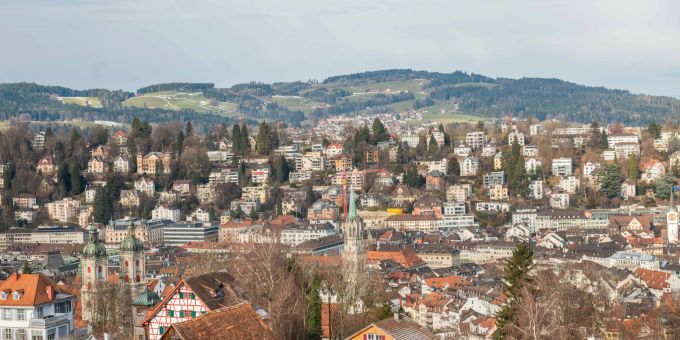 Gemeinde - St.Gallen unterstützt Neophytenbekämpfung in Privatgärten