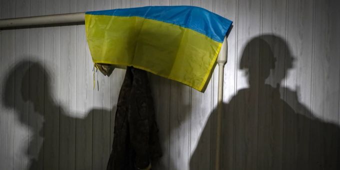 Der Ukraine-Krieg startete am 24. Februar 2022 mit dem Einmarsch Russlands in die Ukraine. ukraine krieg